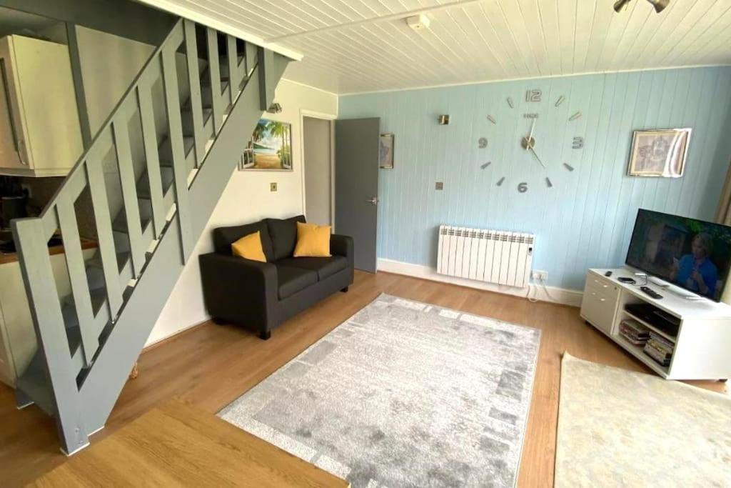 Front Line Chalet With Open Sea Views & Swimming Pool In Kingsdown No14 Villa Exterior photo
